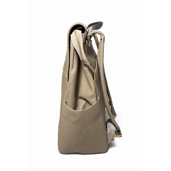 Freshly Picked Classic Diaper Bag Backpack Aspen V2 NWT Vegan Leather - Picture 4 of 8